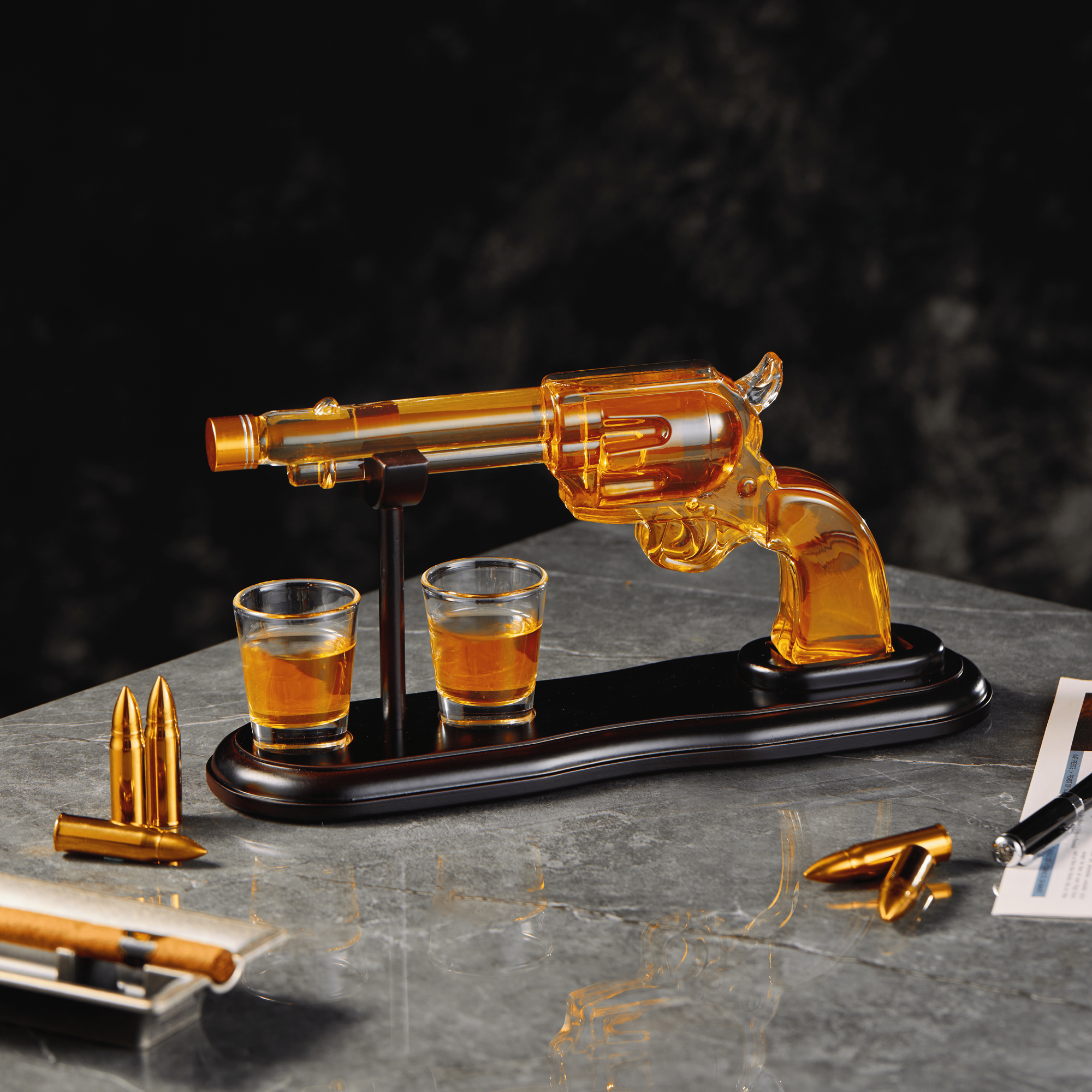 Gun Whiskey Decanter Set