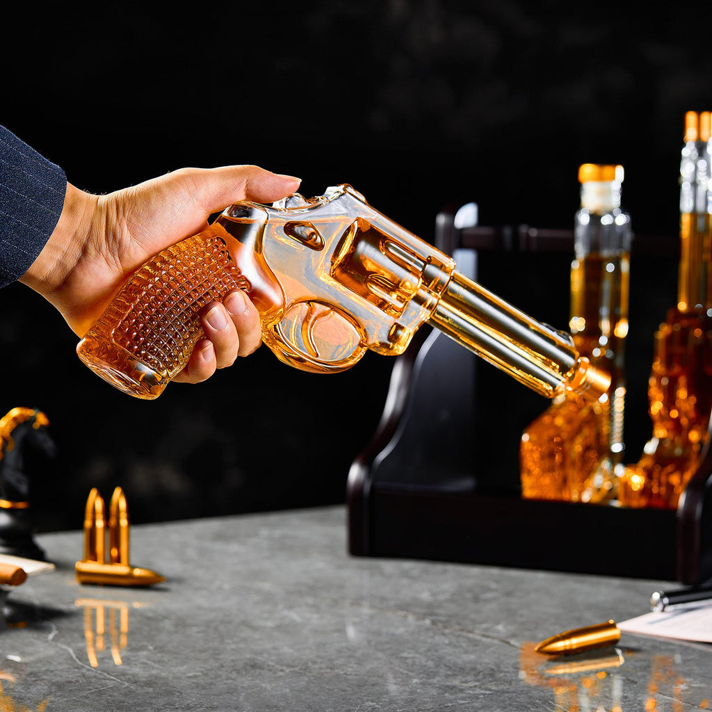 3 Gun Whiskey Decanter Set